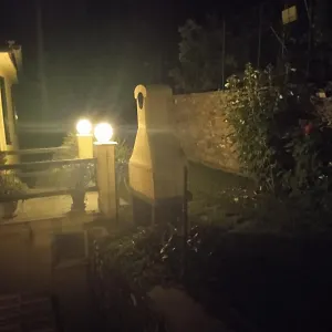 A Cà; Gialla Villanova d'Albenga
